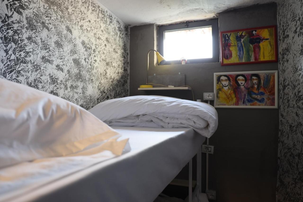 Hoja Hostel Tiran Dış mekan fotoğraf